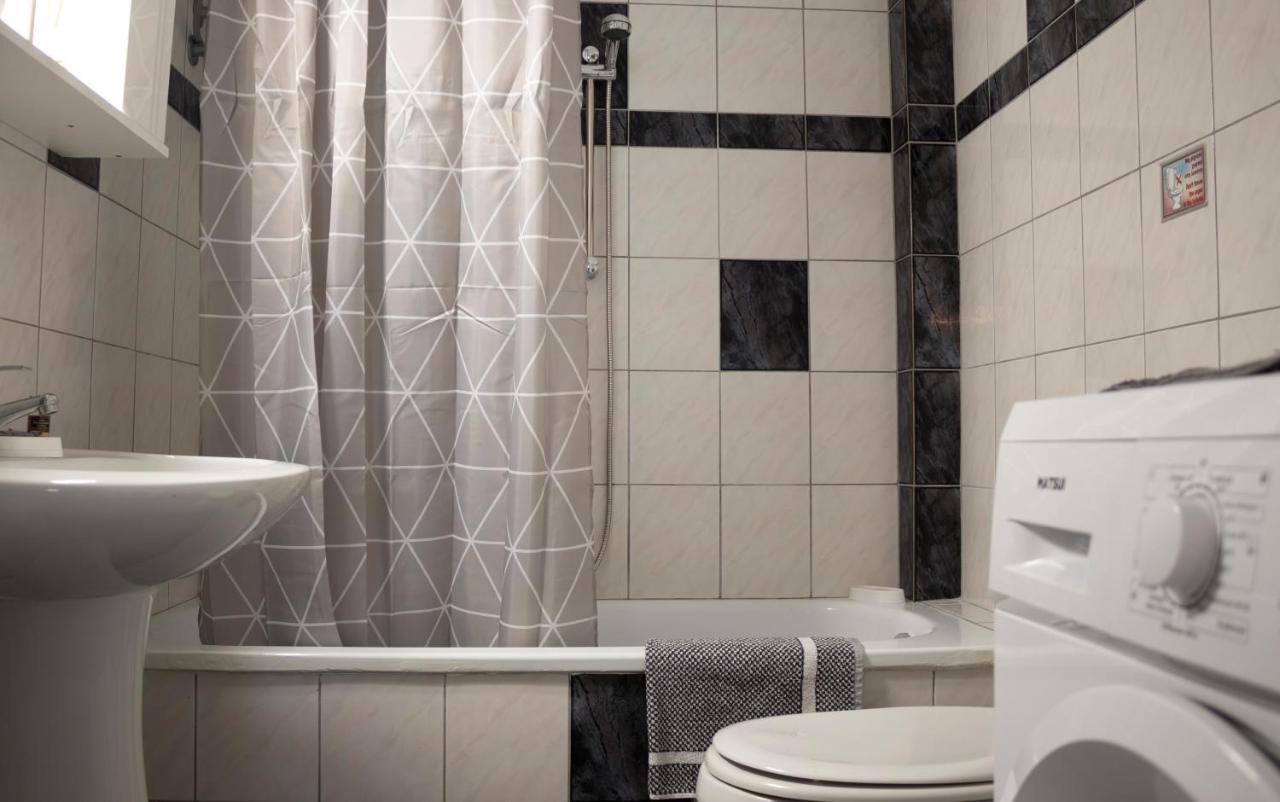 Silene Luxury Apartment Néa Péramos 外观 照片