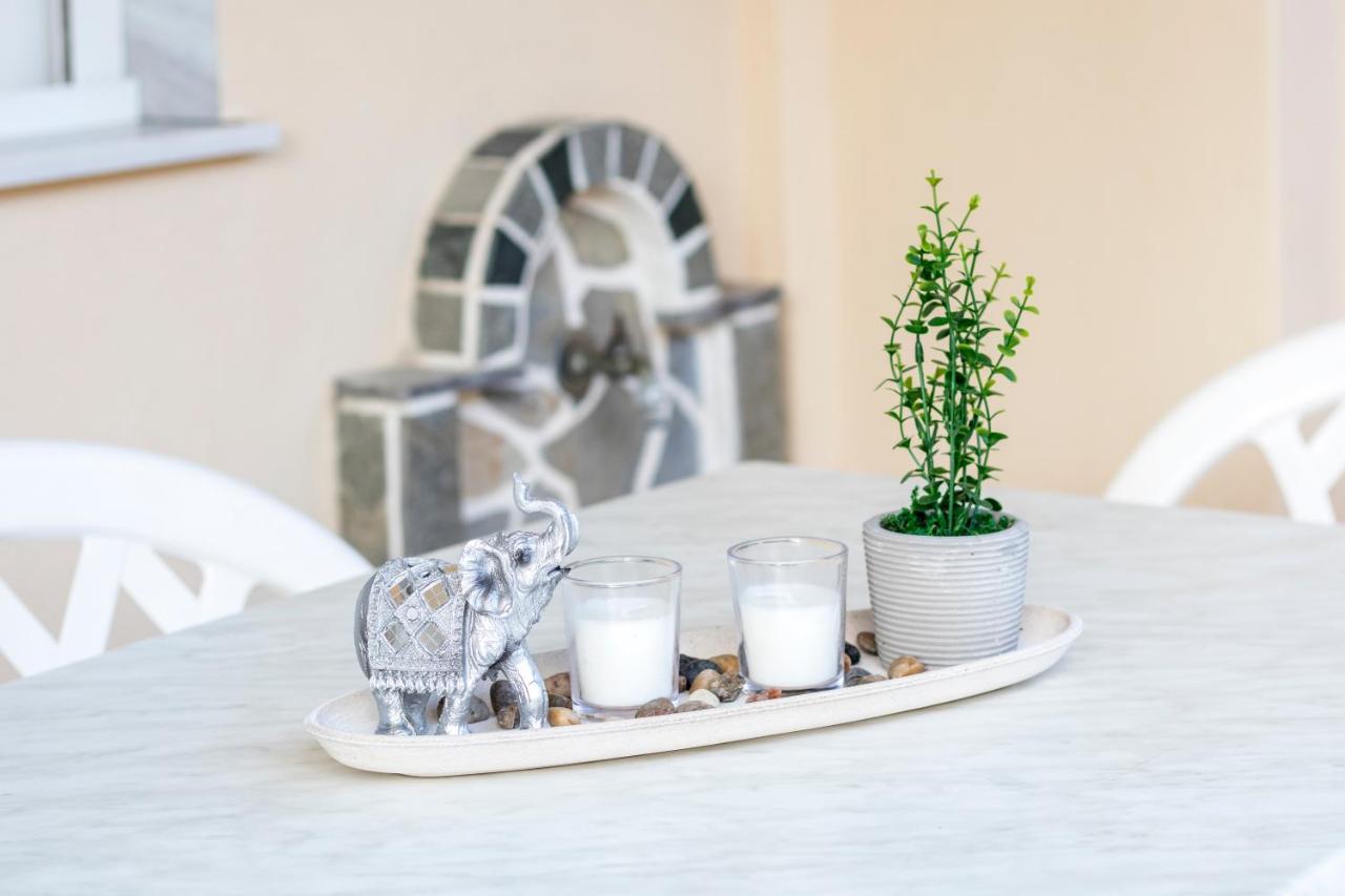 Silene Luxury Apartment Néa Péramos 外观 照片