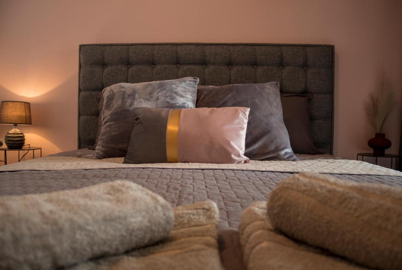Silene Luxury Apartment Néa Péramos 外观 照片